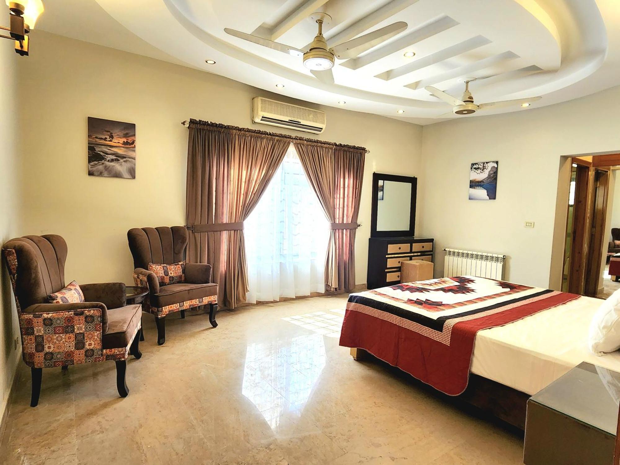 Luxurious Landing Apartments & Suites Bahria Town Rawalpindi Chambre photo