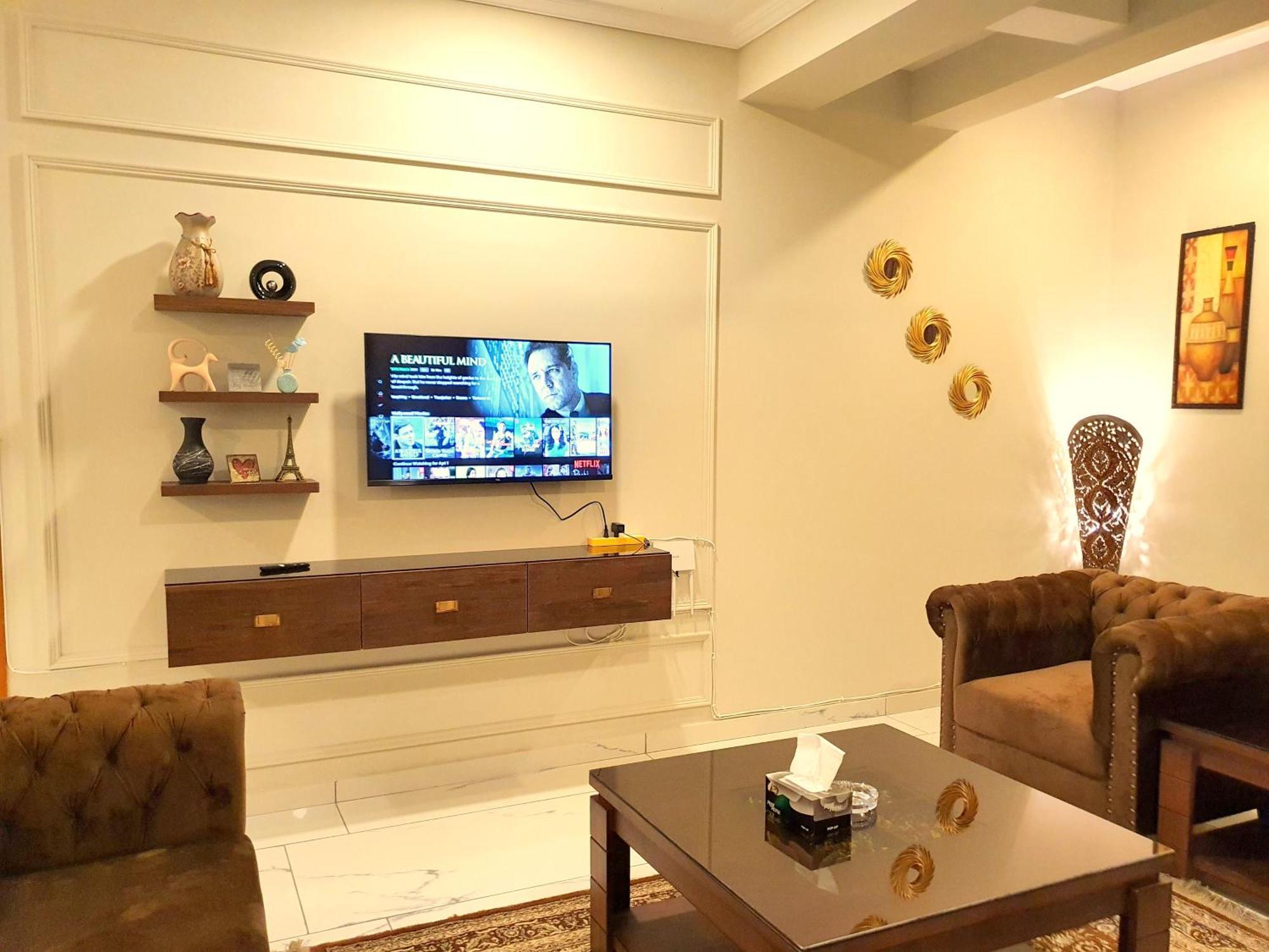 Luxurious Landing Apartments & Suites Bahria Town Rawalpindi Chambre photo